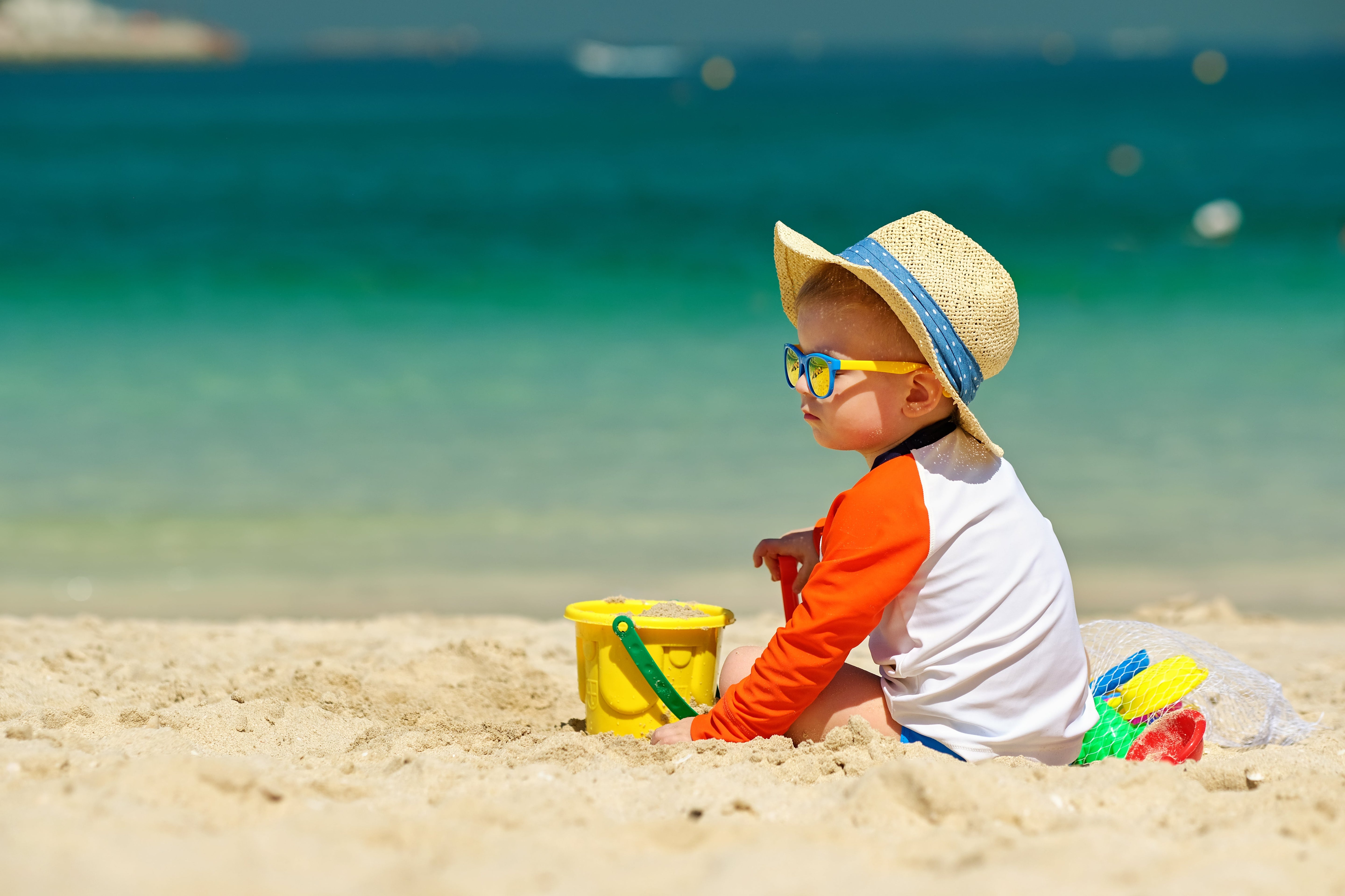 How to Choose the Best Baby Sunscreen for Delicate Skin